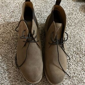 Men’s shoes
